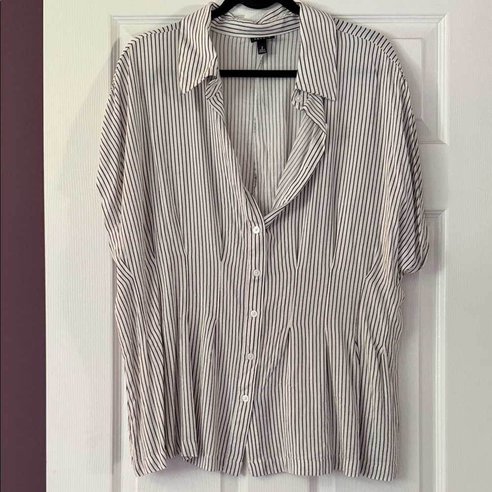 torrid White Shirt with Black Pinstripes - Casual Button Down